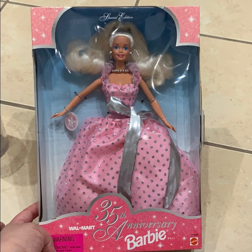 Walmart 35th anniversary Barbie doll. 1997